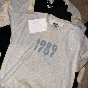 Taylor Swift 1989 TV Spotify Fans First Crewneck - Limited Edition